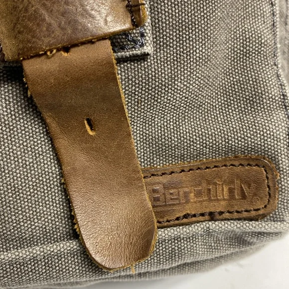 Berchirly Canvas Crossbody Bag - Picture 6 of 17